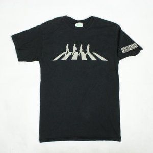 Vintage 2005 The Beatles Abby Road Graphic Tee Shirt Apple Corp Black Size Small